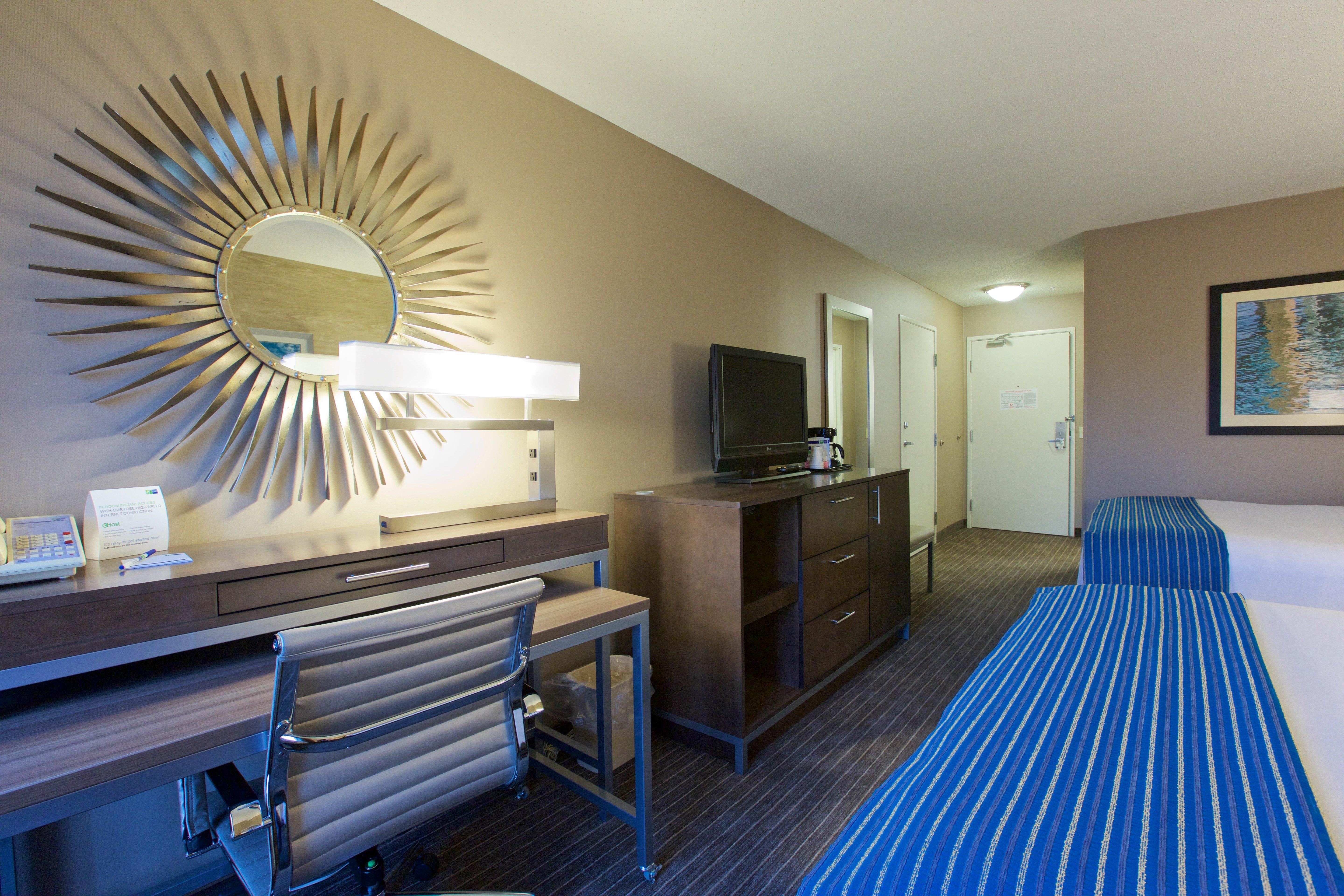 Hotel Express - West Acres By Ihg Fargo