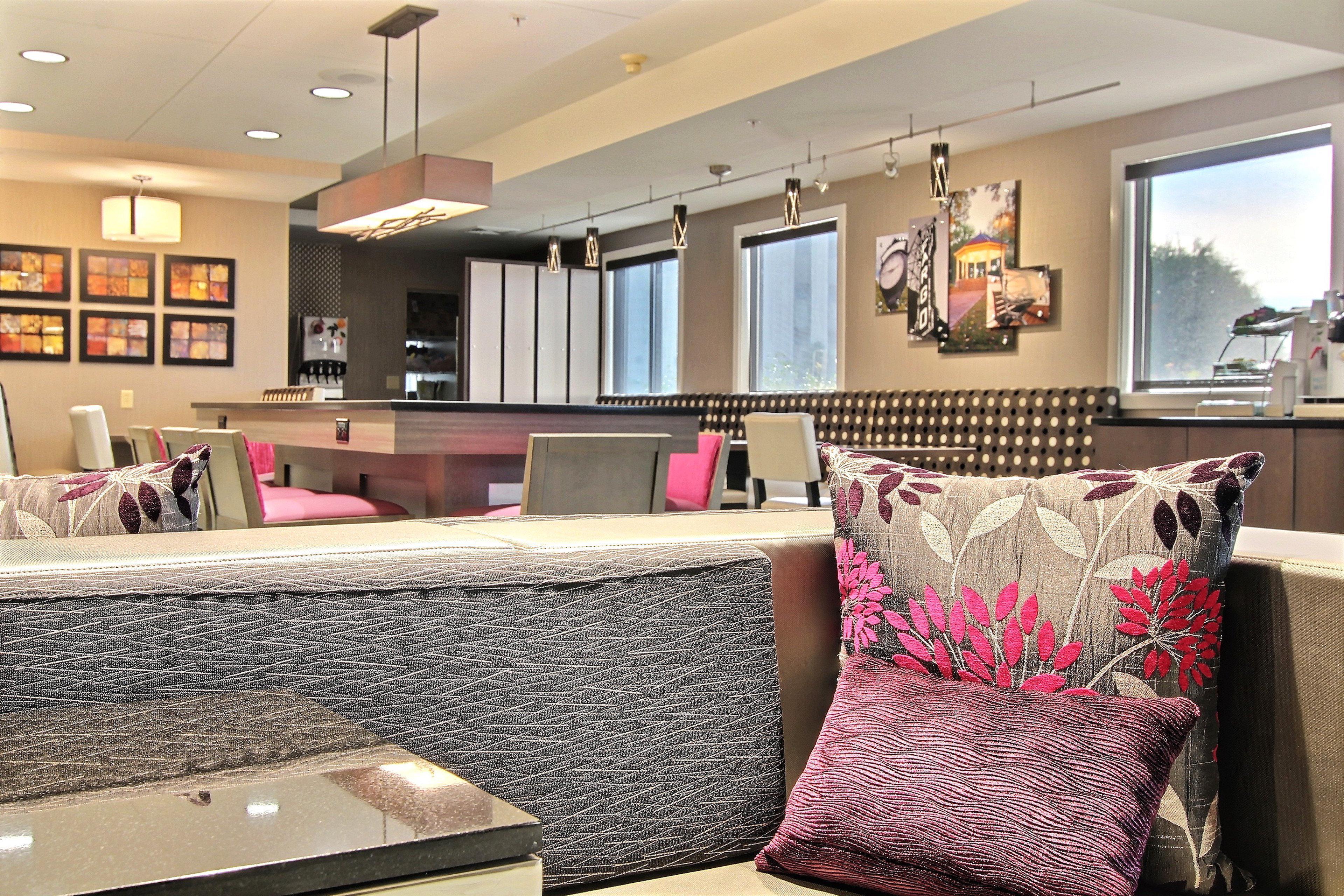 Express - West Acres By Ihg Hotel 3*