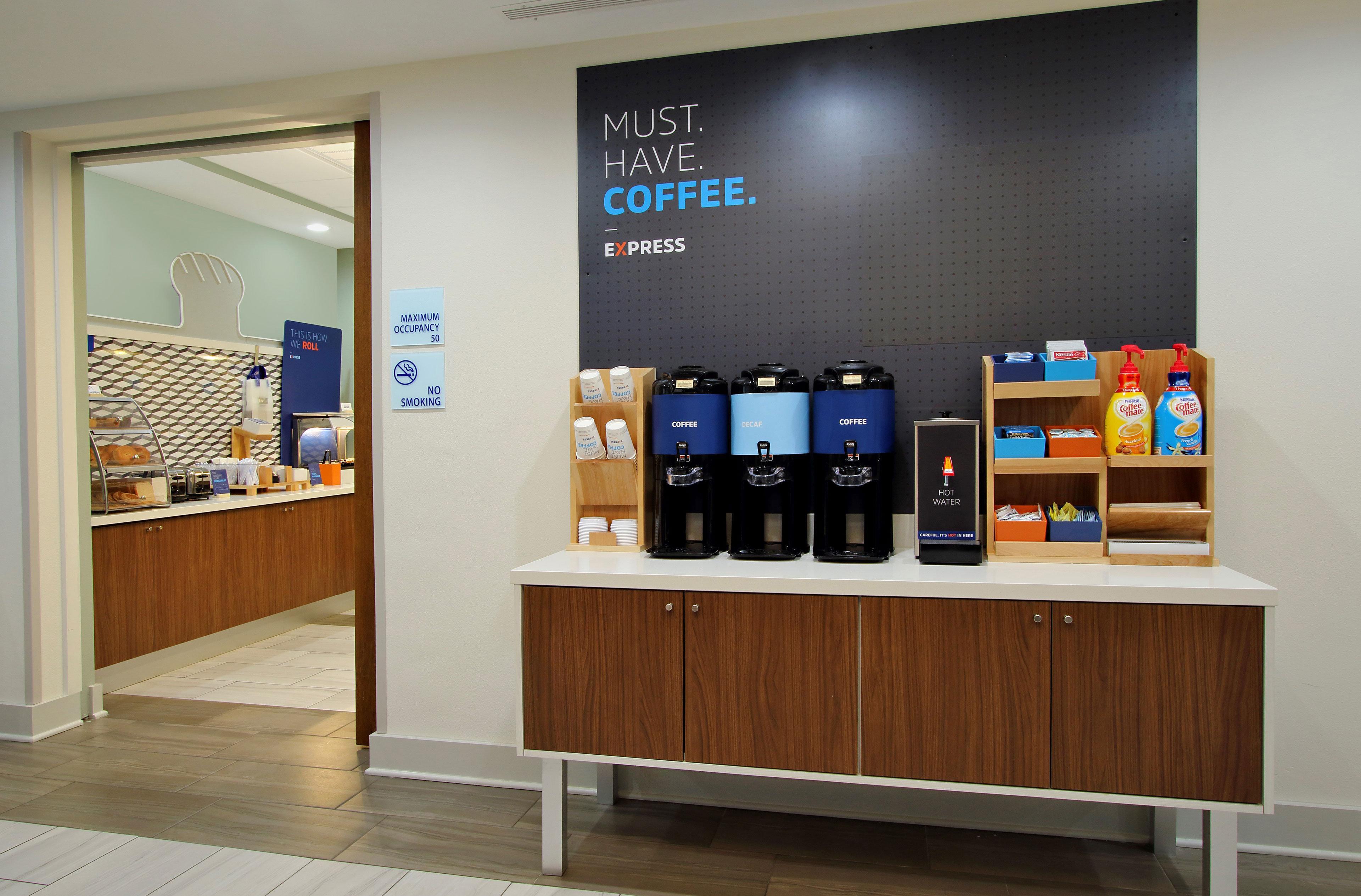 Express - West Acres By Ihg Hotel 3*