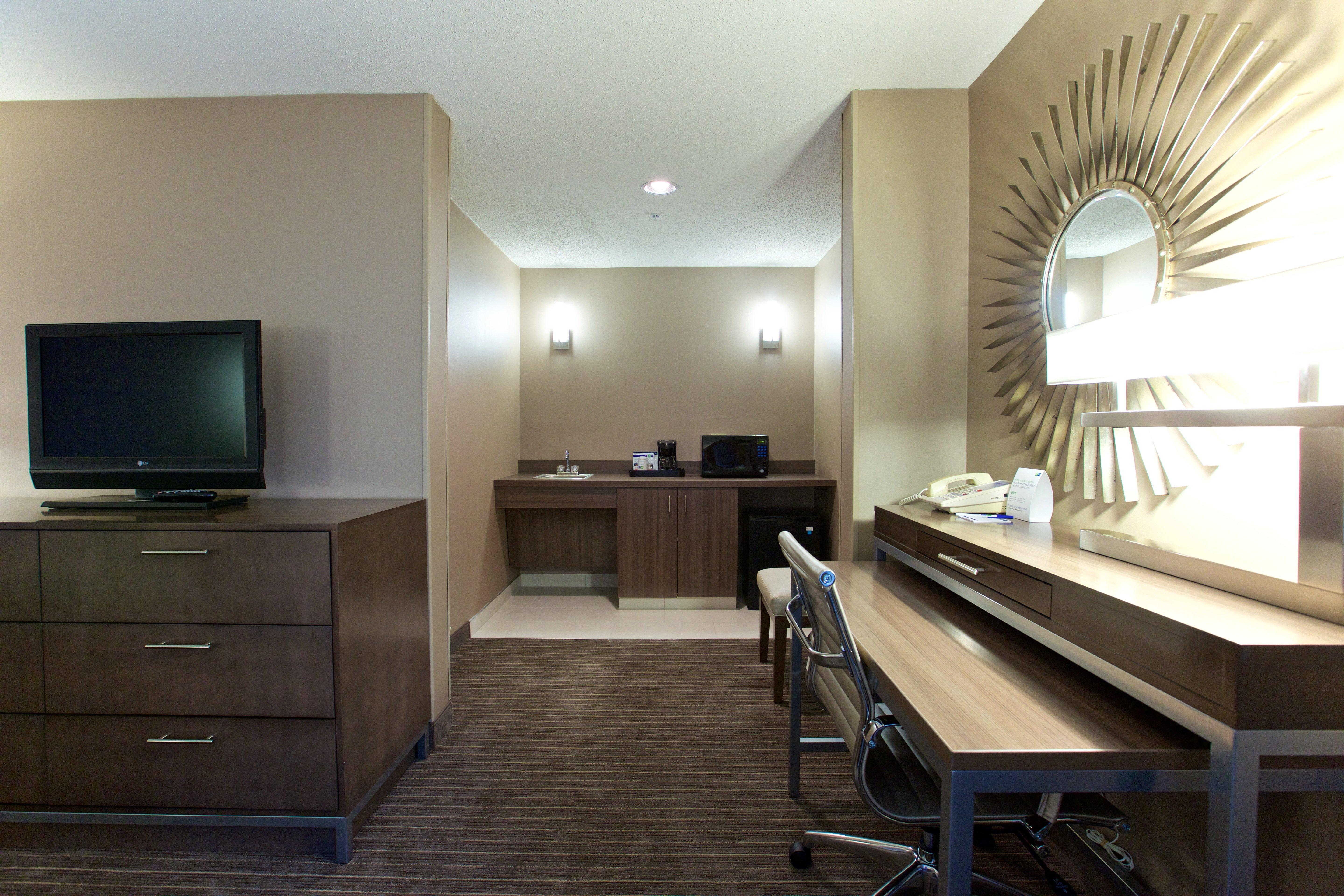 Hotel Express - West Acres By Ihg 3*