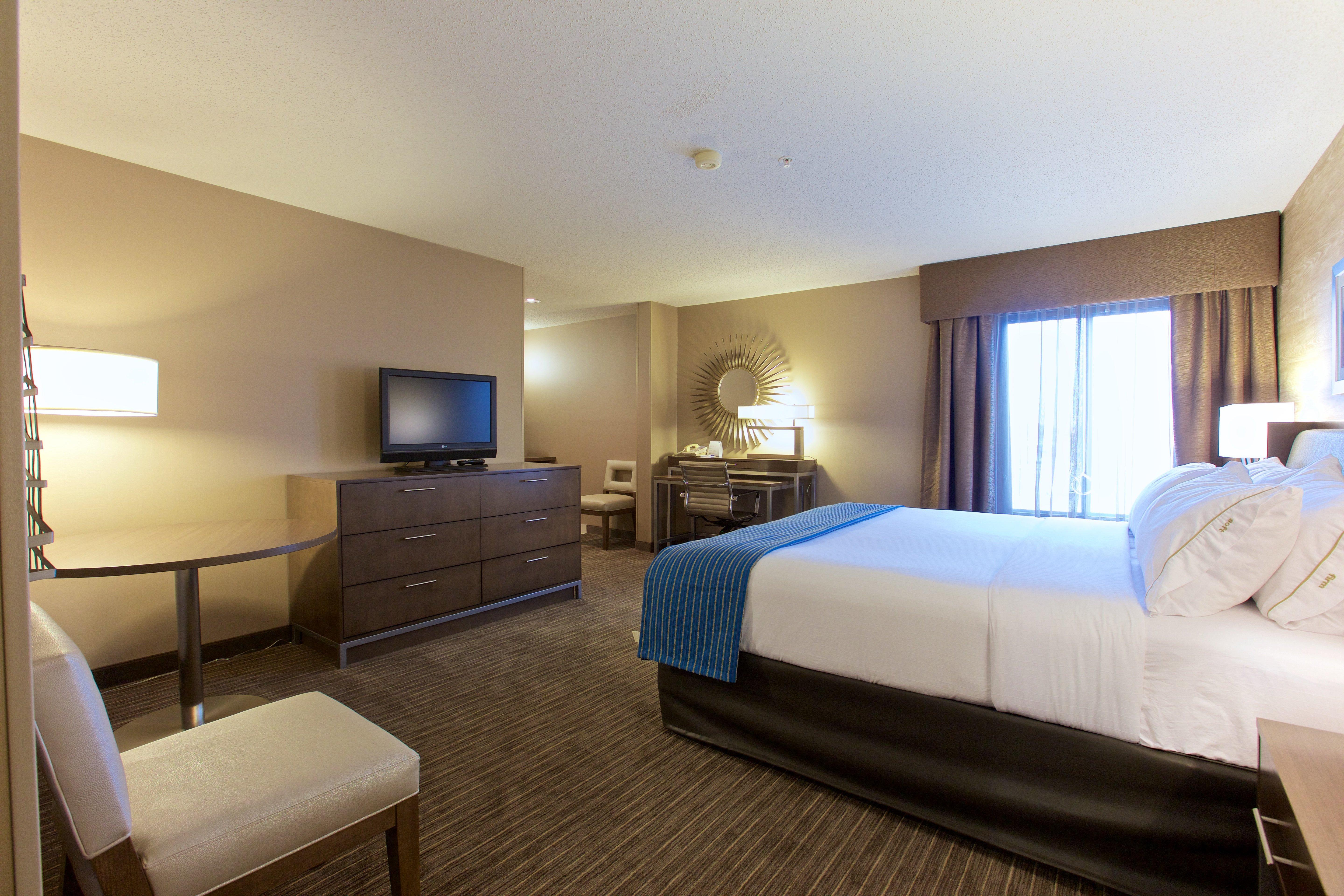 Hotel Express - West Acres By Ihg 3*