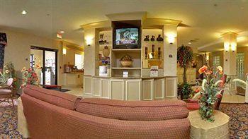 Hotel Express - West Acres By Ihg Fargo