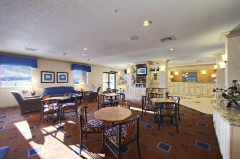 Express - West Acres By Ihg Fargo