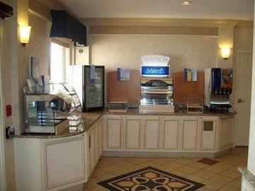 Express - West Acres By Ihg 3*